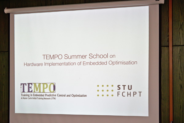 gal/Konferencie/TEMPO_Summer_School_2017/med20170717_0749-01.jpg